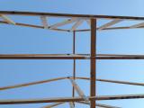 Trusses center of deck
