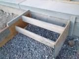 Front steps template for concretee