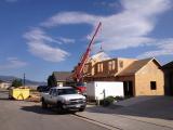 Crane Assembling  Trusses