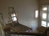 Finishing painting in lounge