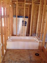 Bth in small bathroom