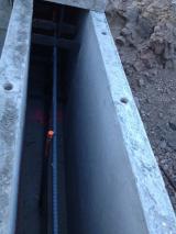 Detail Foundation - Metal Rods to filled with Cement